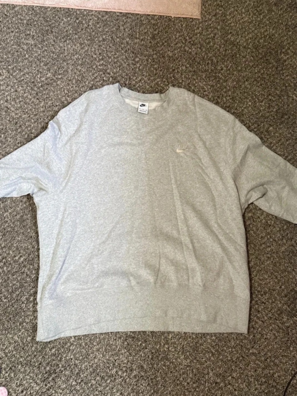 Nike Light Grey Crewneck Sweatshirt